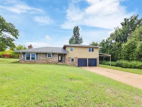 2343 County Road 1214, Blanchard, OK 73010