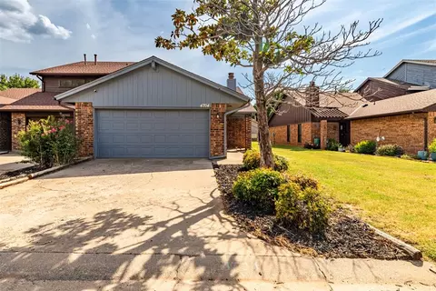 4704 Hemlock Ln, Oklahoma City, OK 73162