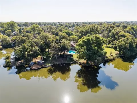 11201 Blue Stem Dr, Oklahoma City, OK 73162