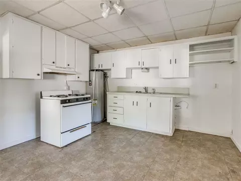 Kitchen - 433 E Apache St, Norman, OK 73071 photo 1 of 2