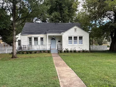 643 Okmulgee St, Norman, OK 73071