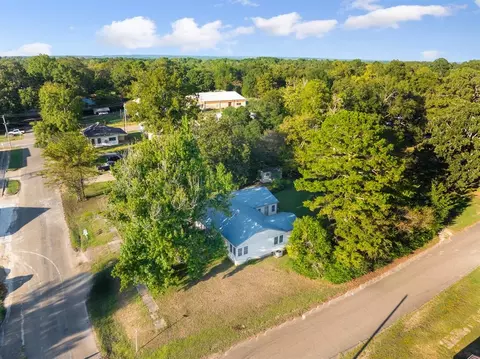 View/Area - 200 Campbell St, Broken Bow, OK 74728 photo 2 of 5