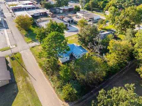 View/Area - 200 Campbell St, Broken Bow, OK 74728 photo 3 of 5
