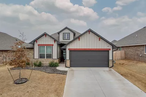 5400 Malpaso Creek Dr, Mustang, OK 73064