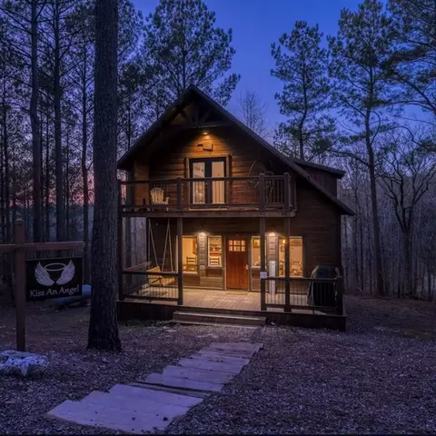 688 Long Pine Trl, Broken Bow, OK 74728 photo 1