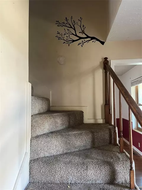 Entry Way - 4012 NW 57th St, Oklahoma City, OK 73112 photo 1 of 2