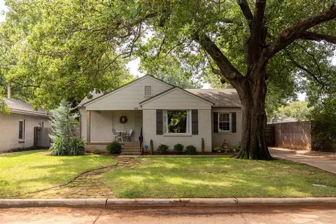408 NW 54th St, Oklahoma City, OK 73118
