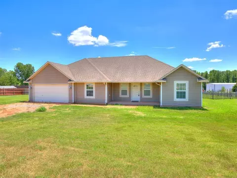 1400 Hillside Ter, Blanchard, OK 73010