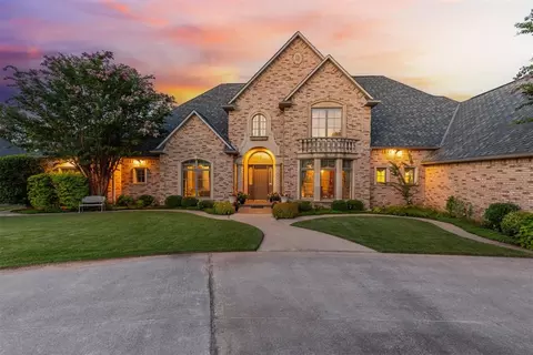 1217 Inverness Cir, Shawnee, OK 74801