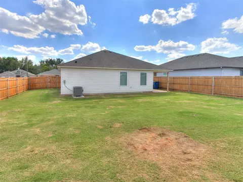 2016 Dillards Dr, Chickasha, OK 73018 photo 22