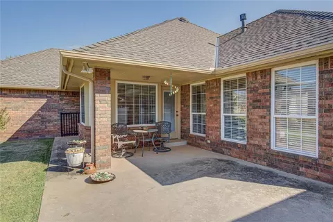 Undisclosed, Edmond, OK 73013 photo 38