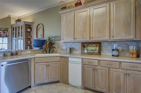 Undisclosed, Edmond, OK 73013 photo 13