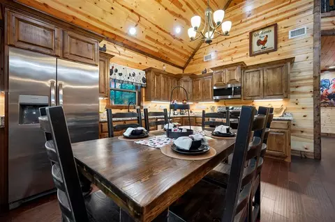 Dining - 111 Xtreme Ln, Broken Bow, OK 74728 photo 1 of 1