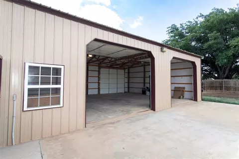 Other - 3805 N Park Ln, Altus, OK 73521 photo 6 of 7