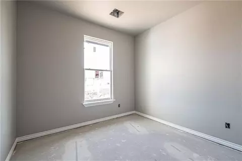 Bedroom - 1405 Coffey Dr, Perry, OK 73077 photo 5 of 8