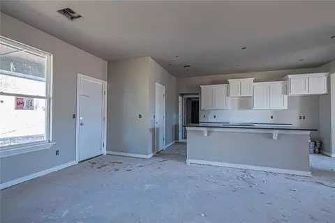 Living - 1405 Coffey Dr, Perry, OK 73077 photo 2 of 3