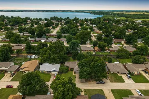 View/Area - 3725 N Grant Ave, Bethany, OK 73008 photo 2 of 2