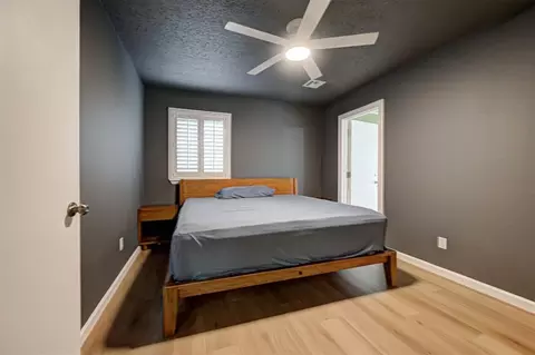 Bedroom - 3725 N Grant Ave, Bethany, OK 73008 photo 1 of 6