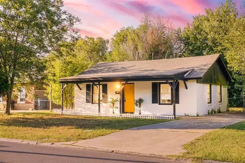 521 E Douglas Dr, Midwest City, OK 73110