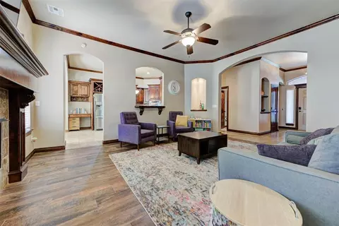 Living - 1336 Brice Dr, Moore, OK 73160 photo 5 of 6