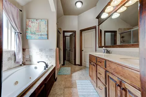 Entry Way - 1336 Brice Dr, Moore, OK 73160 photo 1 of 1