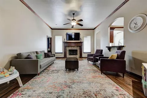 Living - 1336 Brice Dr, Moore, OK 73160 photo 1 of 6