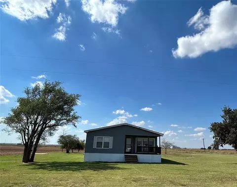 12603 N 2210 Rd, Rocky, OK 73661