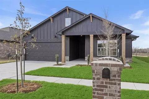 8625 Cassian Dr, Oklahoma City, OK 73135