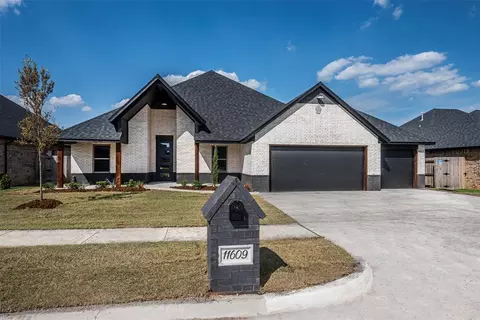 11609 NW 104 Th St, Yukon, OK 73099