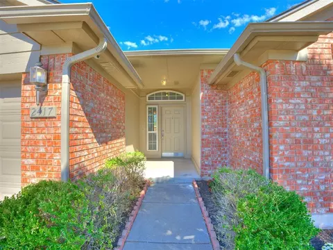 2417 Arbor Dr, Norman, OK 73071 photo 2