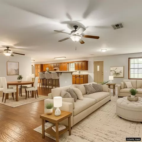 5804 SE 7th St, Midwest City, OK 73110