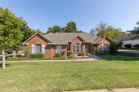 3716 Equestrian Ct, Edmond, OK 73034