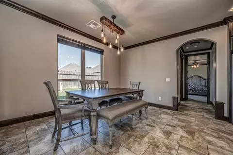 Dining - 3205 Sycamore Dr, Moore, OK 73160 photo 1 of 1