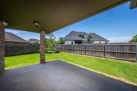 Other - 3205 Sycamore Dr, Moore, OK 73160 photo 6 of 10