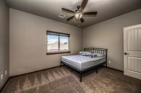Bedroom - 3205 Sycamore Dr, Moore, OK 73160 photo 3 of 4