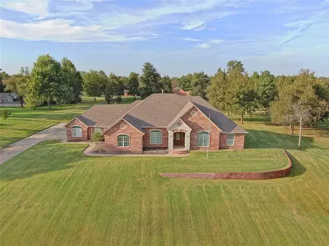 16651 Roserock Cir, Choctaw, OK 73020