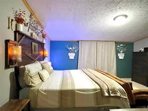 Bedroom - 3650 E Copper Dr, Guthrie, OK 73044 photo 2 of 4