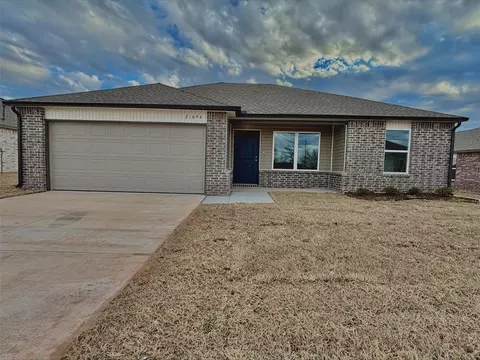 21094 River Mist Dr, Harrah, OK 73045