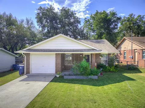 Exterior - 919 E 2nd St, Cushing, OK 74023 photo 2 of 4