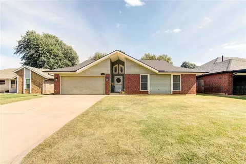 9116 Dena Ln, Oklahoma City, OK 73132