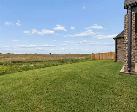 Exterior - 18140 Fields Dr, Edmond, OK 73012 photo 5 of 6