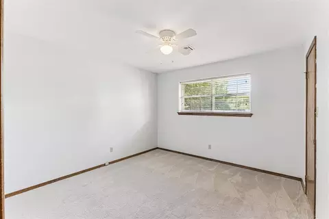 Bedroom - 1109 N Ranch Rd, Altus, OK 73521 photo 6 of 9