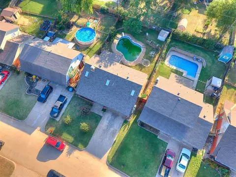 View/Area - 1004 W Idylwild Dr, Oklahoma City, OK 73110 photo 1 of 2