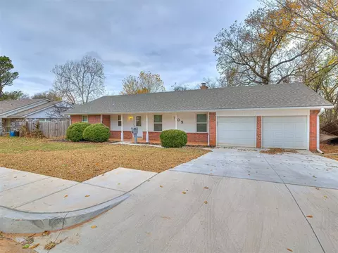 305 Woodside Dr, Norman, OK 73071