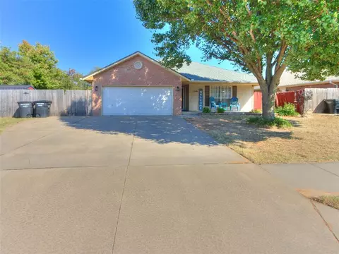 2101 NE 13th St, Moore, OK 73160