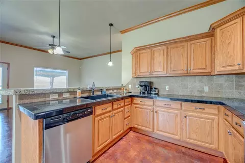 601 NW Van Buren Ave, Piedmont, OK 73078 photo 13