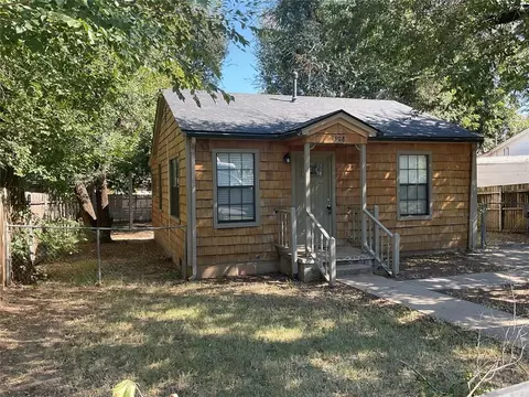 4908 N Central Rd, Bethany, OK 73008