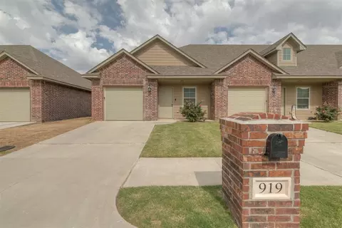 919 SW 91st St, Oklahoma City, OK 73139