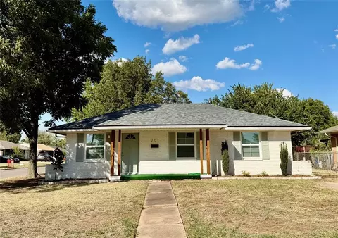 201 E Key Blvd, Midwest City, OK 73110