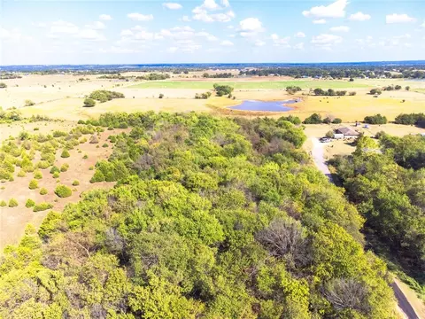 Beccon Road, Shawnee, OK 74804